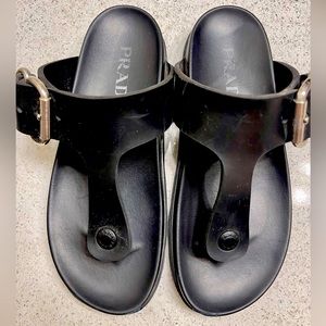 Women’s Prada Fussbet Buckle Thong Sandals SZ 7
